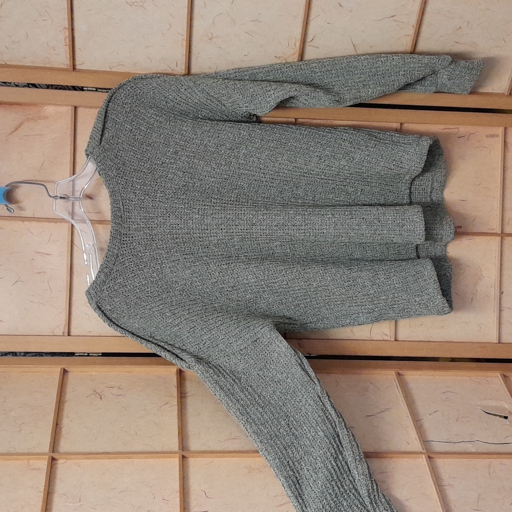 Haute Project green sweater size M